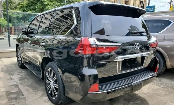 Acheter Occasion Voiture Lexus LX 570 Noir à Luena, Moxico Acheter Occasion Voiture Lexus LX 570 Noir à Luena, Moxico