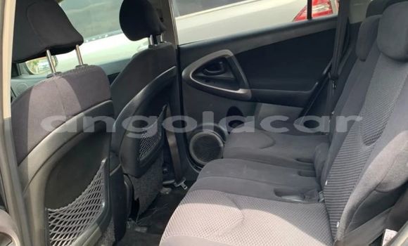 Comprar Usado Toyota RAV4 Preto Carro em Luena em Moxico Comprar Usado Toyota RAV4 Preto Carro em Luena em Moxico