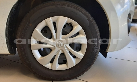 Comprar Usado Suzuki Swift Branco Carro em Luena em Moxico Comprar Usado Suzuki Swift Branco Carro em Luena em Moxico