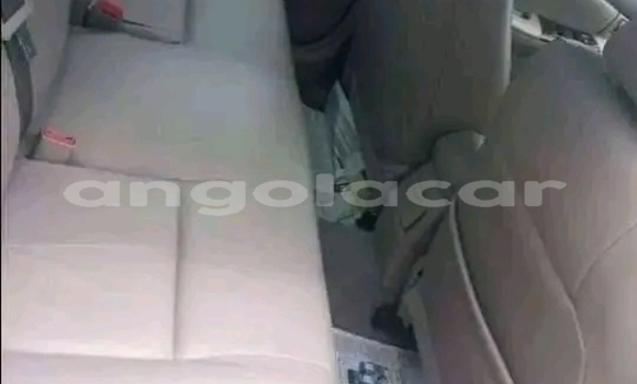 Comprar Usado Toyota Corolla Azul Carro em Luena em Moxico Comprar Usado Toyota Corolla Azul Carro em Luena em Moxico