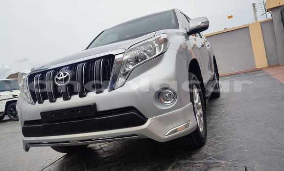 Acheter Occasion Voiture Toyota Prado Gris à Luanda, Province de Luanda