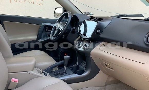Comprar Usado Toyota RAV4 Preto Carro em Luanda em Luanda Province Comprar Usado Toyota RAV4 Preto Carro em Luanda em Luanda Province
