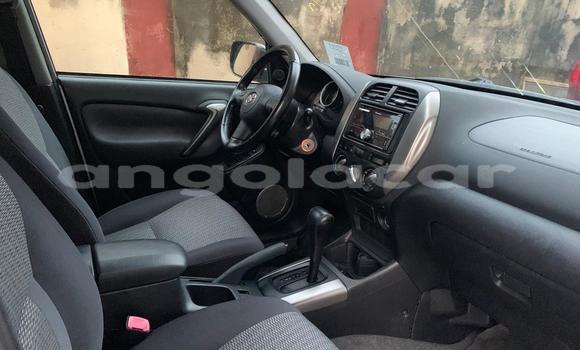 Comprar Usado Toyota RAV4 Prata Carro em Luanda em Luanda Province Comprar Usado Toyota RAV4 Prata Carro em Luanda em Luanda Province