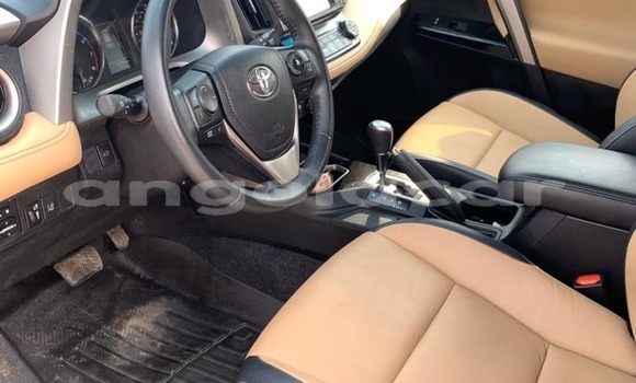 Comprar Usado Toyota RAV4 Outro Carro em Luanda em Luanda Province Comprar Usado Toyota RAV4 Outro Carro em Luanda em Luanda Province