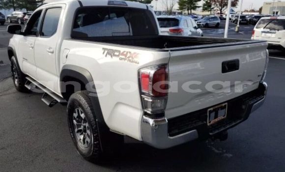 Comprar Usado Toyota Tacoma Branco Carro em Luena em Moxico Comprar Usado Toyota Tacoma Branco Carro em Luena em Moxico