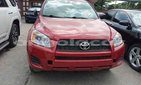 Comprar Usado Toyota RAV4 Vermelho Carro em Luanda em Luanda Province
