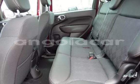 Comprar Usado Fiat 500 Vermelho Carro em Luena em Moxico Comprar Usado Fiat 500 Vermelho Carro em Luena em Moxico