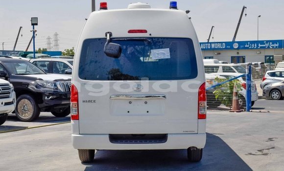 Comprar Novo Toyota Hiace Branco Carro em Benguela em Benguela Comprar Novo Toyota Hiace Branco Carro em Benguela em Benguela