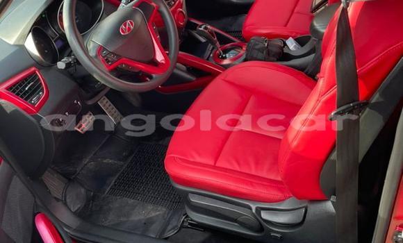 Acheter Occasion Voiture Hyundai Veloster Rouge à Luanda, Province de Luanda Acheter Occasion Voiture Hyundai Veloster Rouge à Luanda, Province de Luanda