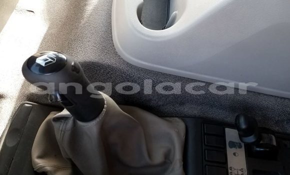 Comprar Usado Renault Lodgy Outro Carro em Luena em Moxico Comprar Usado Renault Lodgy Outro Carro em Luena em Moxico