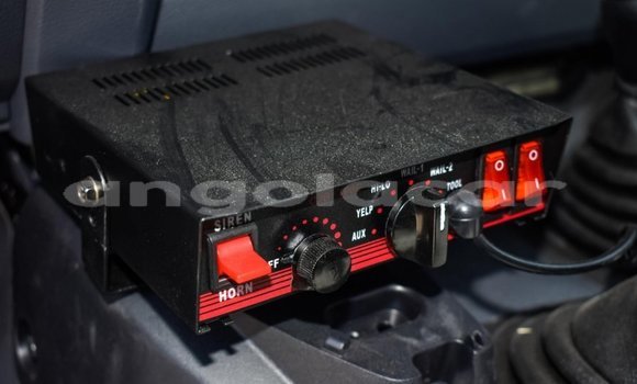 Comprar Novo Toyota Land Cruiser Branco Carro em Benguela em Benguela Comprar Novo Toyota Land Cruiser Branco Carro em Benguela em Benguela