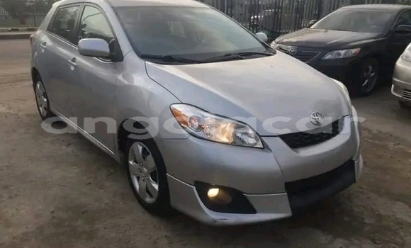 Comprar Usado Toyota Matrix Outro Carro em Luena em Moxico Comprar Usado Toyota Matrix Outro Carro em Luena em Moxico