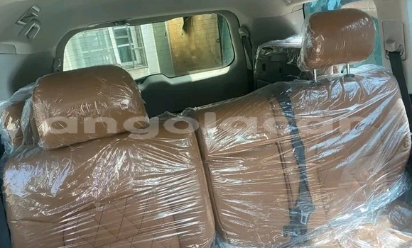 Comprar Usado Toyota Land Cruiser Preto Carro em Luena em Moxico Comprar Usado Toyota Land Cruiser Preto Carro em Luena em Moxico