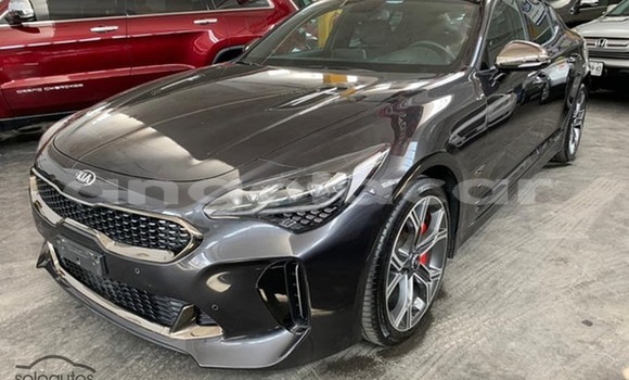 Acheter Occasion Voiture Kia Stinger Noir à Luanda, Province de Luanda