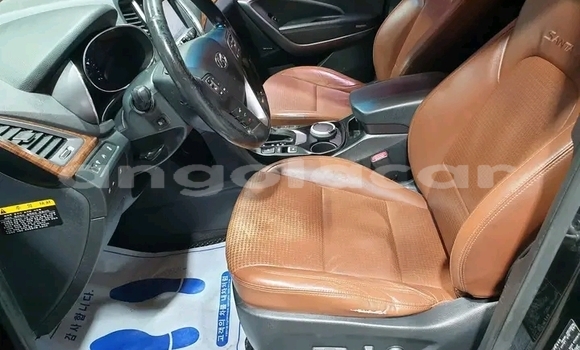 Comprar Usado Hyundai Santa Fe Preto Carro em Luanda em Luanda Province Comprar Usado Hyundai Santa Fe Preto Carro em Luanda em Luanda Province
