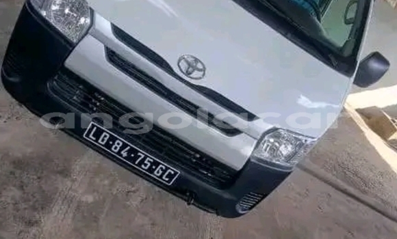Acheter Occasion Voiture Toyota Hiace Blanc à Luanda, Province de Luanda Acheter Occasion Voiture Toyota Hiace Blanc à Luanda, Province de Luanda