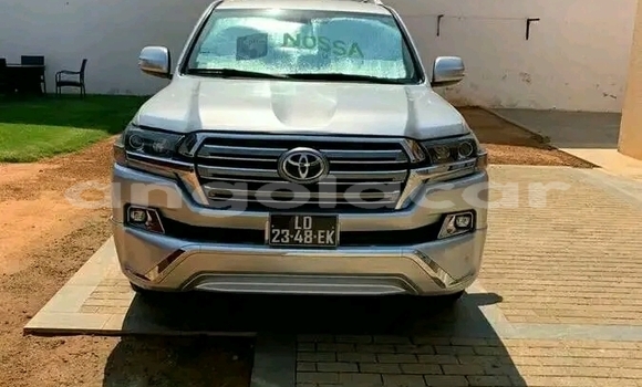 Comprar Usado Toyota Land Cruiser Outro Carro em Luanda em Luanda Province