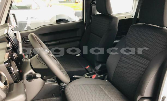 Acheter Occasion Voiture Suzuki Jimny Blanc à Luanda, Province de Luanda Acheter Occasion Voiture Suzuki Jimny Blanc à Luanda, Province de Luanda