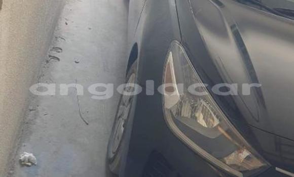 Comprar Usado Kia Cerato Outro Carro em Luena em Moxico Comprar Usado Kia Cerato Outro Carro em Luena em Moxico