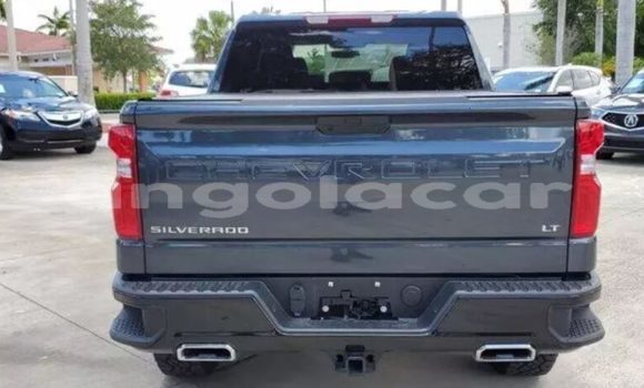 Comprar Usado Chevrolet Silverado Preto Carro em Luena em Moxico Comprar Usado Chevrolet Silverado Preto Carro em Luena em Moxico