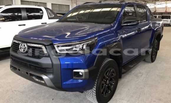 Comprar Usado Toyota Hilux Azul Carro em Luena em Moxico Comprar Usado Toyota Hilux Azul Carro em Luena em Moxico