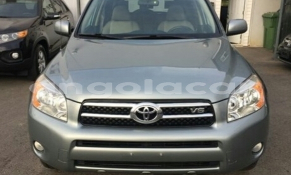 Comprar Usado Toyota RAV4 Outro Carro em Luanda em Luanda Province Comprar Usado Toyota RAV4 Outro Carro em Luanda em Luanda Province