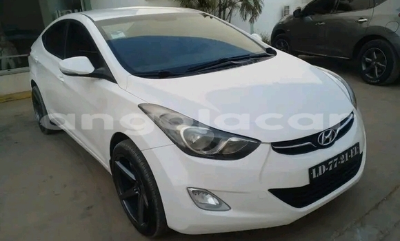 Acheter Occasion Voiture Hyundai Elantra Blanc à Luanda, Province de Luanda Acheter Occasion Voiture Hyundai Elantra Blanc à Luanda, Province de Luanda