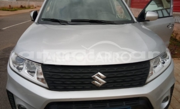 Comprar Usado Suzuki Vitara Prata Carro em Luanda em Luanda Province Comprar Usado Suzuki Vitara Prata Carro em Luanda em Luanda Province