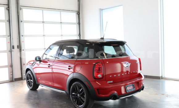 Comprar Usado MINI Cooper Vermelho Carro em Luanda em Luanda Province Comprar Usado MINI Cooper Vermelho Carro em Luanda em Luanda Province