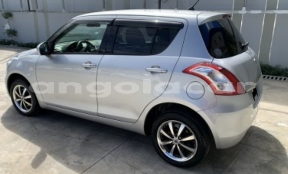 Comprar Usado Suzuki Swift Prata Carro em Luanda em Luanda Province Comprar Usado Suzuki Swift Prata Carro em Luanda em Luanda Province