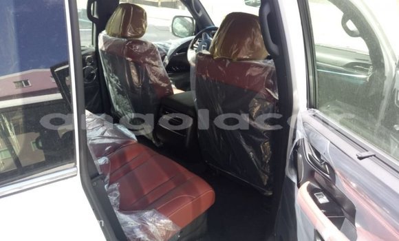 Comprar Importar Lexus LX Branco Carro em Import - Dubai em Bengo Province Comprar Importar Lexus LX Branco Carro em Import - Dubai em Bengo Province