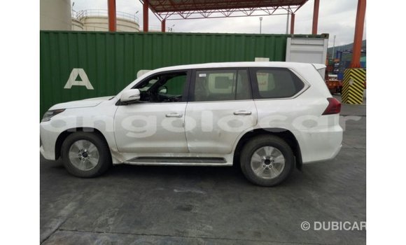 Comprar Importar Lexus LX Branco Carro em Import - Dubai em Bengo Province Comprar Importar Lexus LX Branco Carro em Import - Dubai em Bengo Province