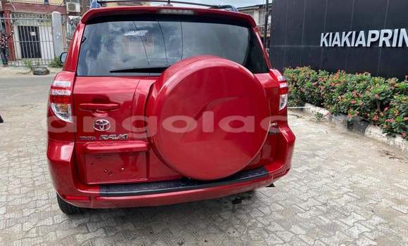 Acheter Occasion Voiture Toyota RAV4 Rouge à Luanda, Province de Luanda Acheter Occasion Voiture Toyota RAV4 Rouge à Luanda, Province de Luanda