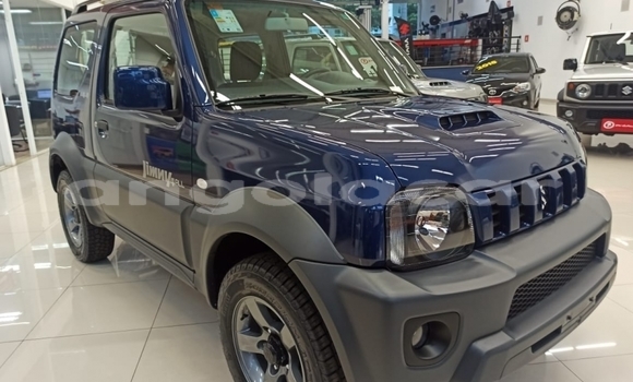 Comprar Usado Suzuki Jimny Verde Carro em Luanda em Luanda Province