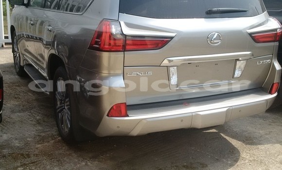 Acheter Occasion Voiture Lexus LX 570 Gris à Luanda, Province de Luanda Acheter Occasion Voiture Lexus LX 570 Gris à Luanda, Province de Luanda