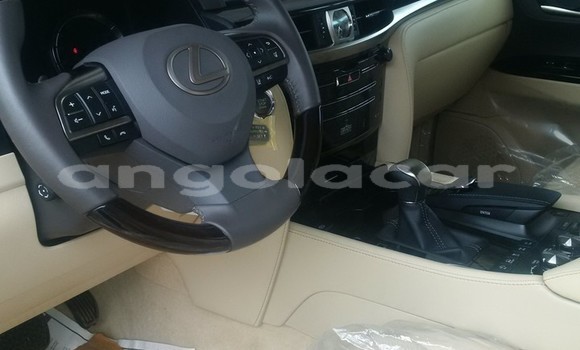 Acheter Occasion Voiture Lexus LX 570 Gris à Luanda, Province de Luanda Acheter Occasion Voiture Lexus LX 570 Gris à Luanda, Province de Luanda