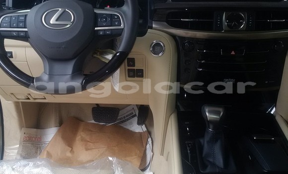 Acheter Occasion Voiture Lexus LX 570 Gris à Luanda, Province de Luanda Acheter Occasion Voiture Lexus LX 570 Gris à Luanda, Province de Luanda