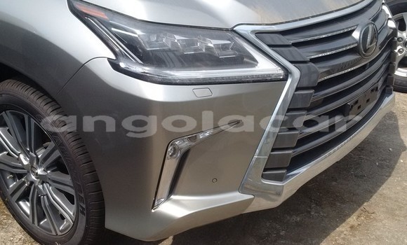 Acheter Occasion Voiture Lexus LX 570 Gris à Luanda, Province de Luanda Acheter Occasion Voiture Lexus LX 570 Gris à Luanda, Province de Luanda