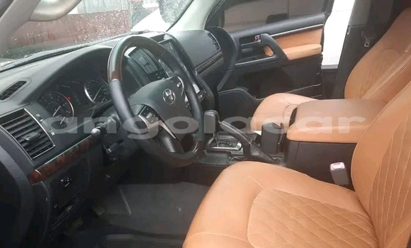 Comprar Usado Toyota Land Cruiser Preto Carro em Luanda em Luanda Province Comprar Usado Toyota Land Cruiser Preto Carro em Luanda em Luanda Province