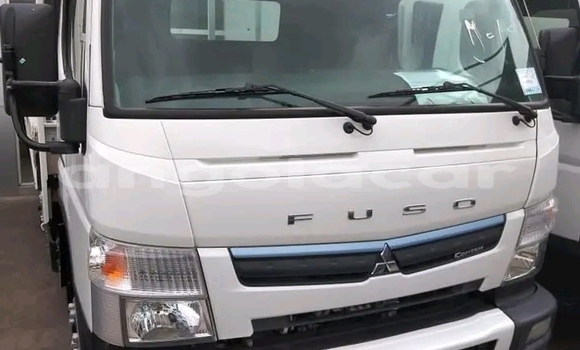 Comprar Usado Mitsubishi Lancer Branco Carro em Luena em Moxico