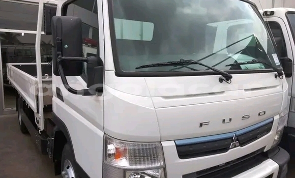 Acheter Occasion Voiture Mitsubishi Lancer Blanc à Luena, Moxico Acheter Occasion Voiture Mitsubishi Lancer Blanc à Luena, Moxico