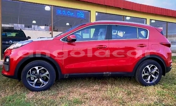 Comprar Usado Kia Sportage Vermelho Carro em Luanda em Luanda Province