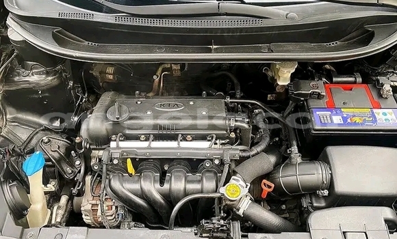 Acheter Occasion Voiture Kia rio Noir à Luanda, Province de Luanda Acheter Occasion Voiture Kia rio Noir à Luanda, Province de Luanda