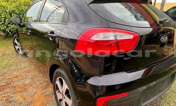 Acheter Occasion Voiture Kia rio Noir à Luanda, Province de Luanda Acheter Occasion Voiture Kia rio Noir à Luanda, Province de Luanda