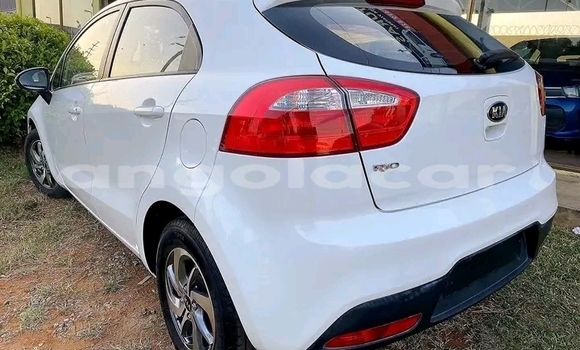 Comprar Usado Kia rio Branco Carro em Luanda em Luanda Province Comprar Usado Kia rio Branco Carro em Luanda em Luanda Province
