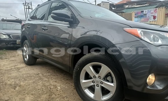 Comprar Usado Toyota RAV4 Outro Carro em Luanda em Luanda Province Comprar Usado Toyota RAV4 Outro Carro em Luanda em Luanda Province