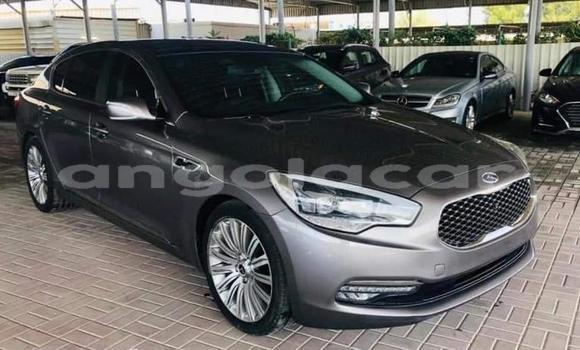 Comprar Usado Kia Optima Outro Carro em Luanda em Luanda Province