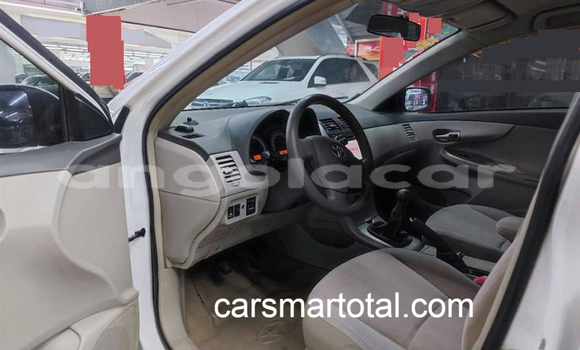 Buy Used Toyota Corolla White Car in Luanda in Luanda Province Buy Used Toyota Corolla White Car in Luanda in Luanda Province