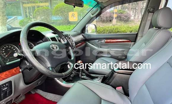 Buy Used Toyota Prado White Car in Luena in Moxico Buy Used Toyota Prado White Car in Luena in Moxico