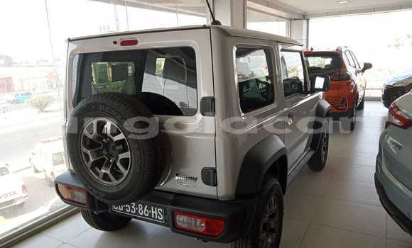 Comprar Usado Suzuki Jimny Outro Carro em Luena em Moxico Comprar Usado Suzuki Jimny Outro Carro em Luena em Moxico
